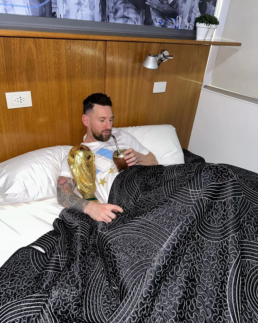 YesMate: The Fuel of Champions - How Argentina's Football Team Brought 1,100 Pounds of Mate to Qatar and Why Messi and His Teammates Swear By It - YesMate